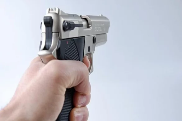 Business Owners to Carry a Pistol at Work